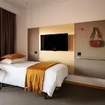 Made Inn Entroncamento Hotel 3*