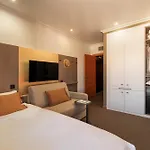 Made Inn Entroncamento 3* Энтронкаменту
