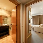 Made Inn Entroncamento Hotel 3*