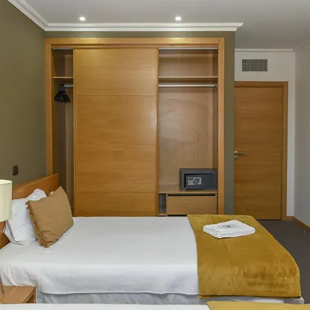 ホテル Dom Joao 3*