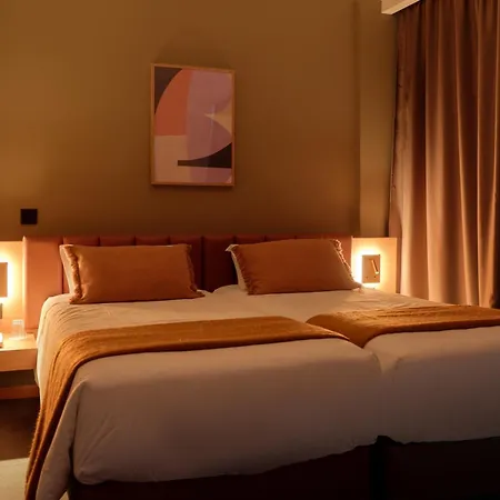 Hotel Made