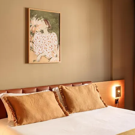 Hotel Made 3*