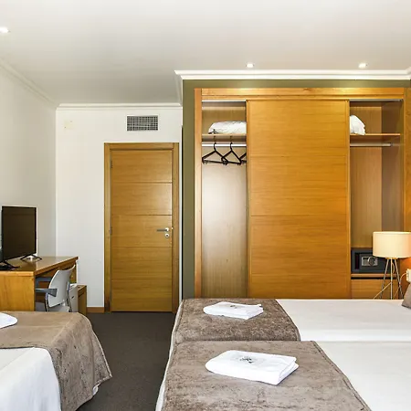 Hotel Made